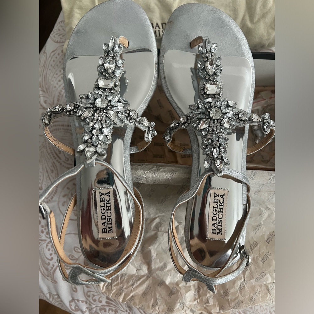 Badgley Mischka Sandals